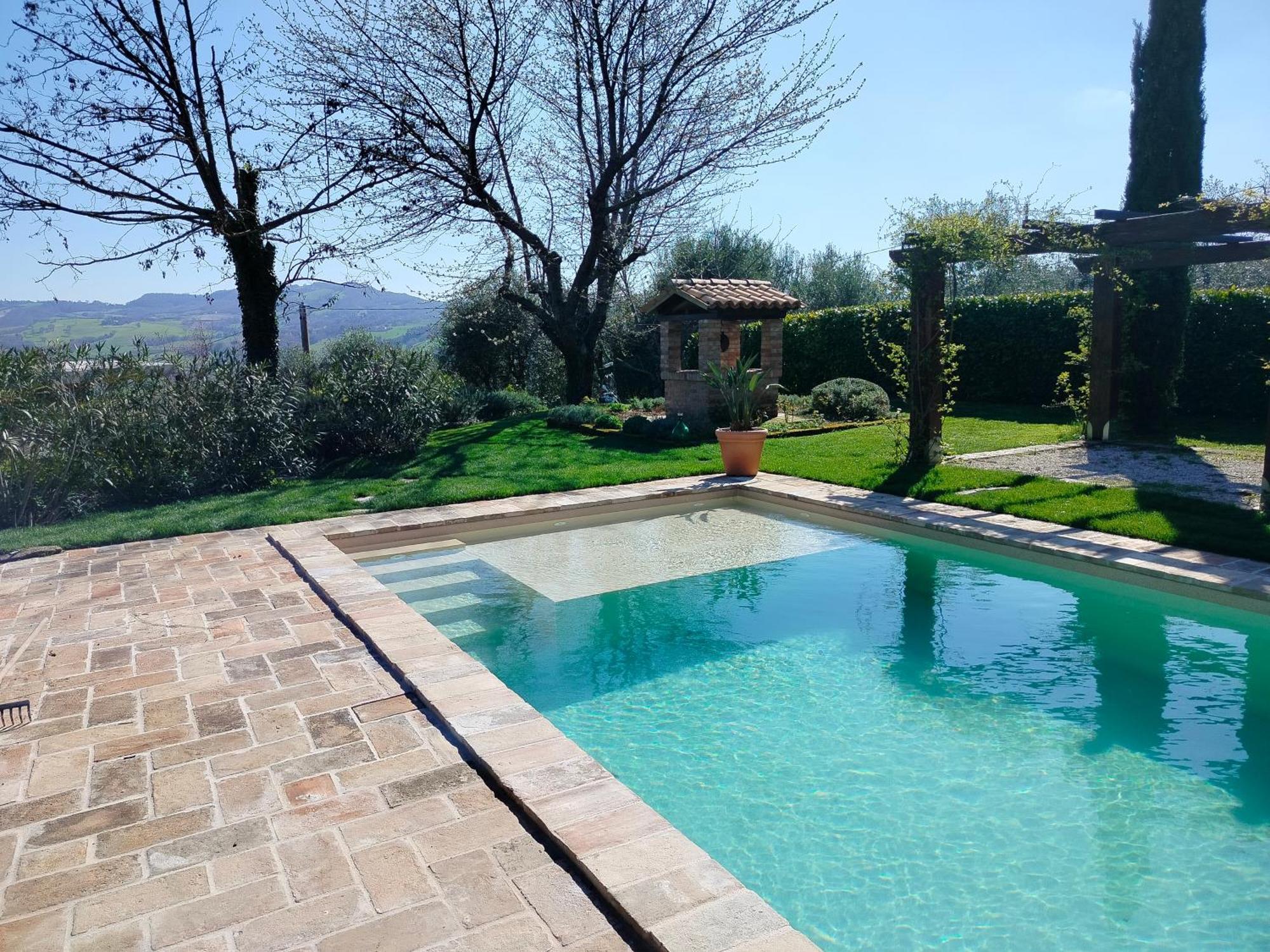 Ca' le cerque, villa surrounded by the Marche nature Fossombrone Extérieur photo